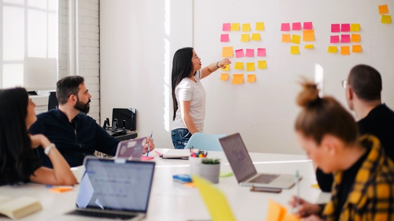 McKinsey BCG Bain management consulting strategic advisory
